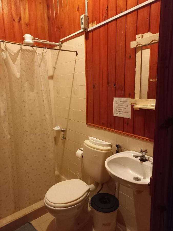 La Casona Hotel Пуерто Игуасу Екстериор снимка